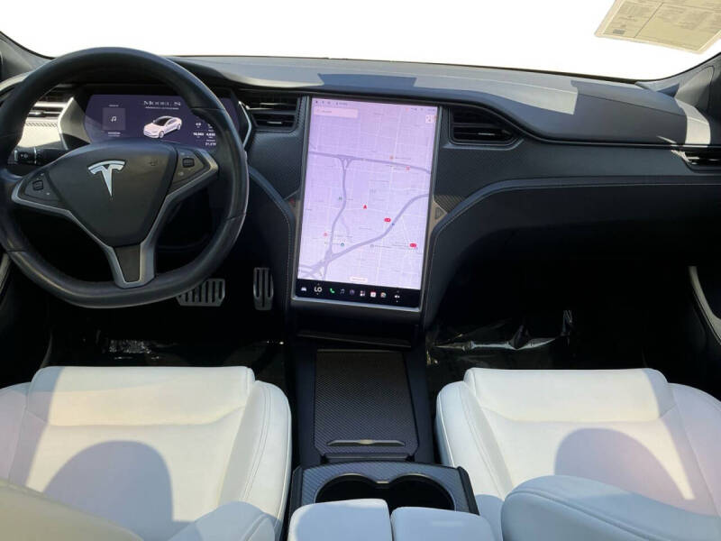 2020 Tesla Model S Performance
