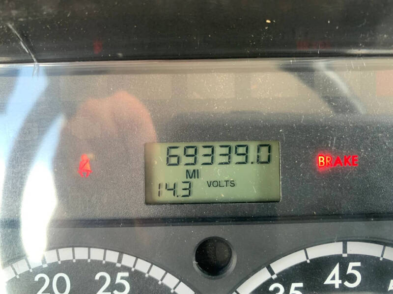 2012 Freightliner M2 106