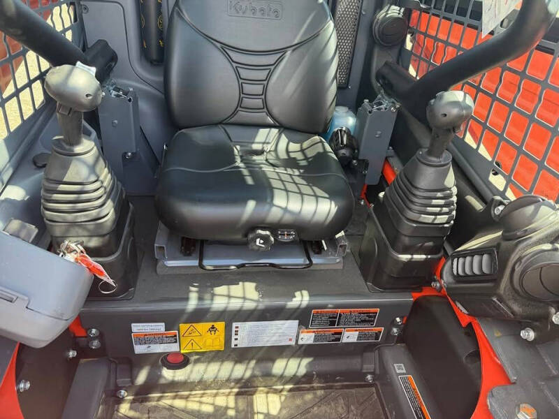 2025 Kubota SSV65