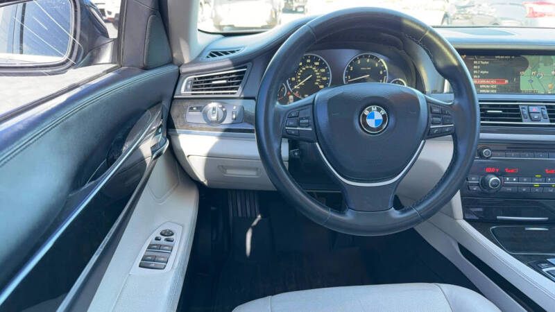 2015 BMW 7 Series 740i