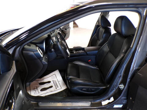 2017 Nissan Maxima