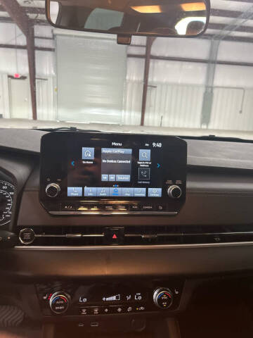 2023 Mitsubishi Outlander SE