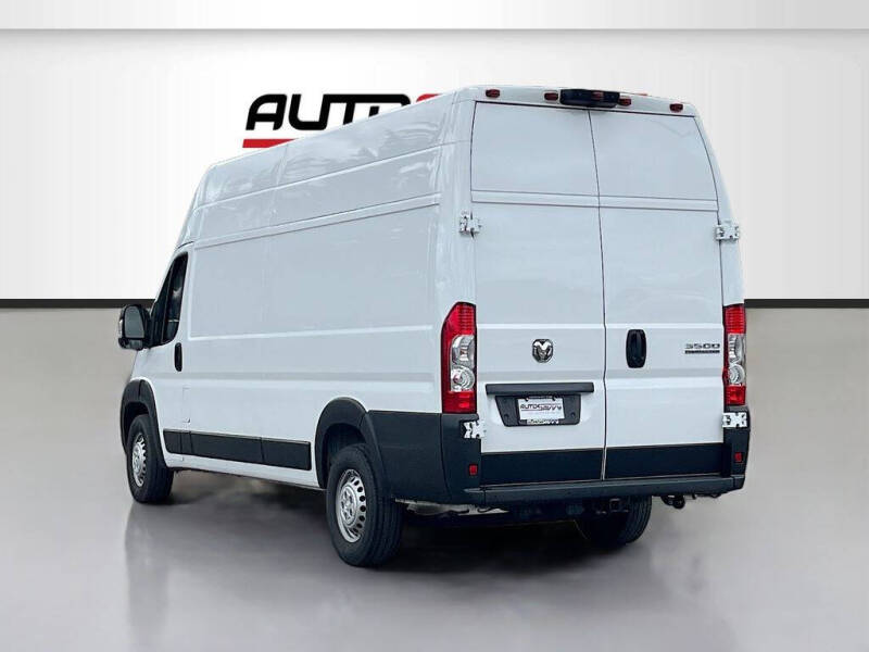 2024 RAM ProMaster