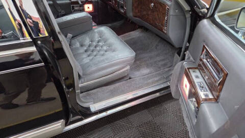 1990 Cadillac Brougham