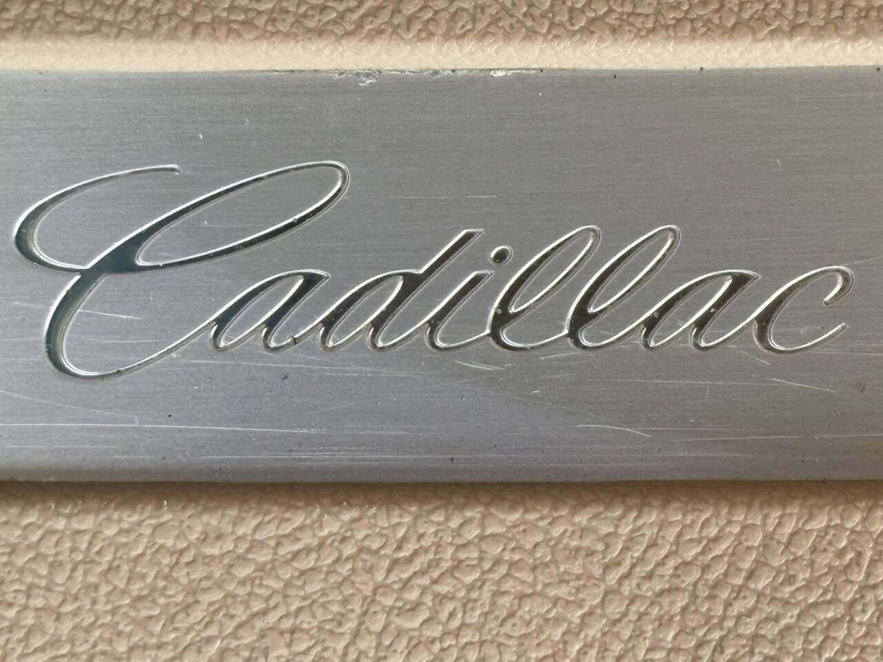 2007 Cadillac DTS 39