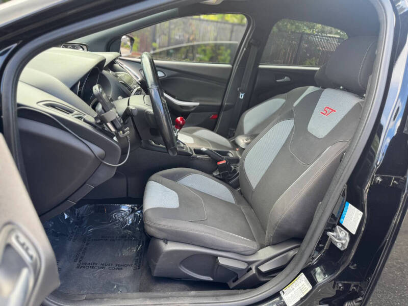 2018 Ford Focus ST