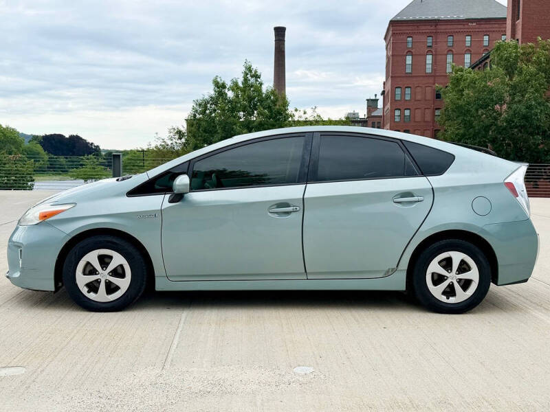 2013 Toyota Prius Two