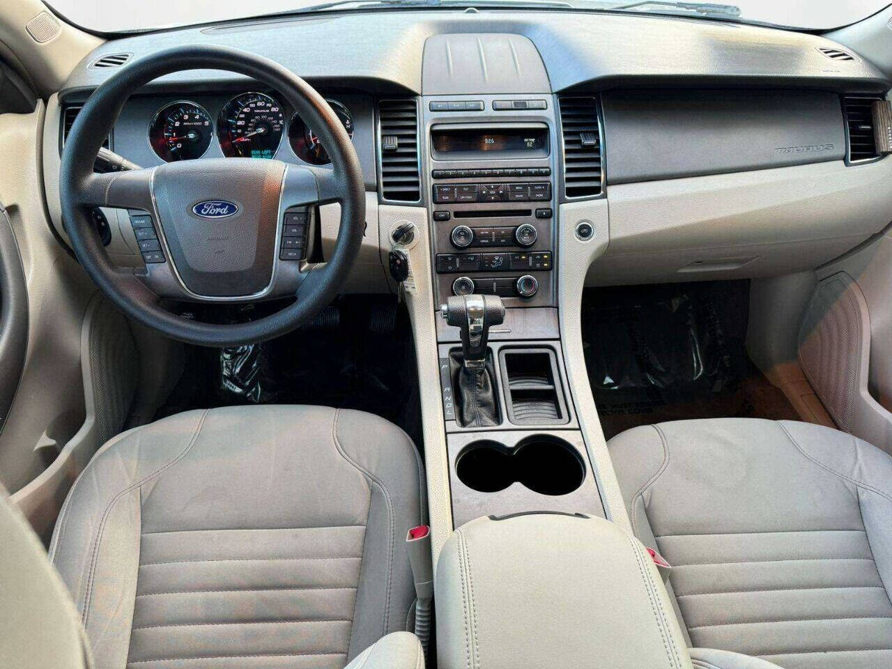 2011 Ford Taurus for sale at Extreme Car Center in Detroit, MI