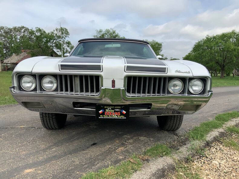 1969 Oldsmobile Cutlass