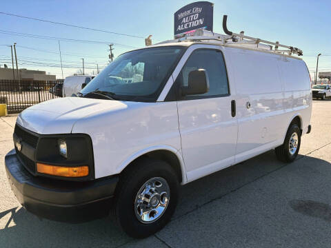 2013 Chevrolet Express 2500