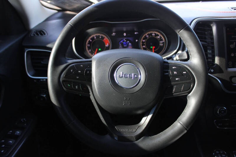 2022 Jeep Cherokee Trailhawk