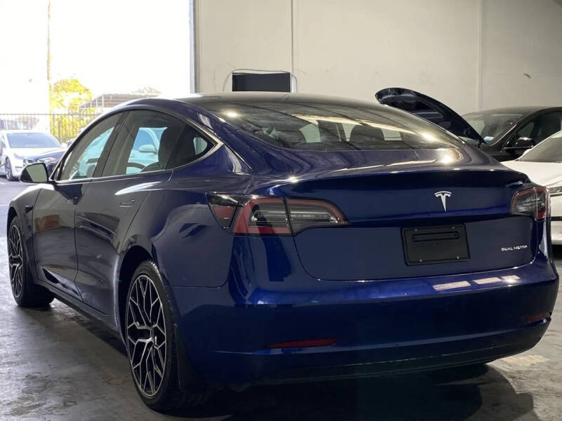 2022 Tesla Model 3 Long Range