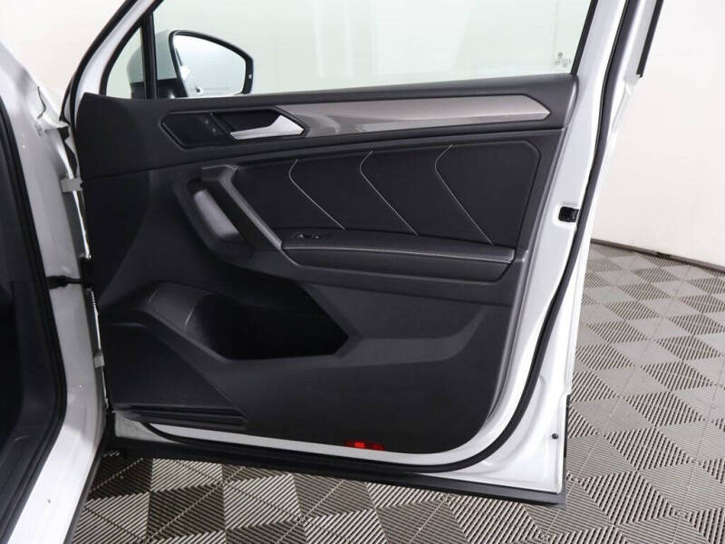 2022 Volkswagen Tiguan SE 4Motion