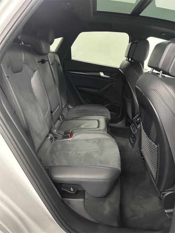 2022 Audi SQ5 Sportback 3.0T quattro Premium Plus