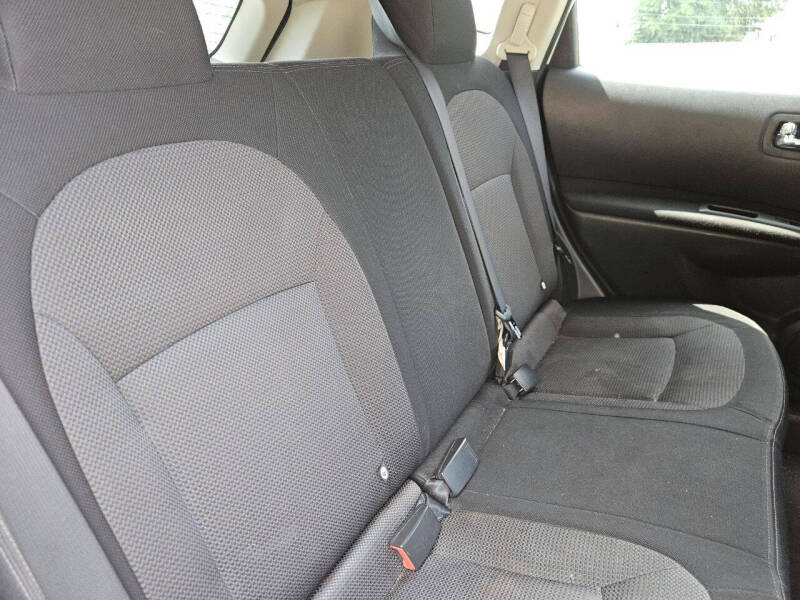 2012 Nissan Rogue SV