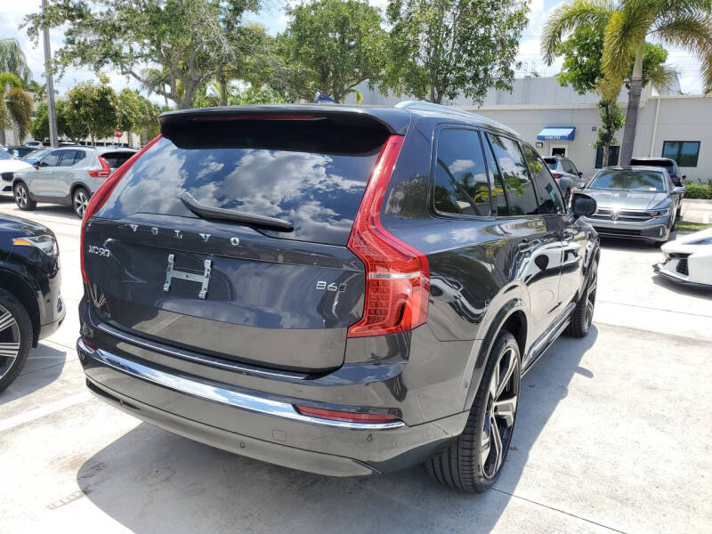 2024 Volvo XC90 B6 Ultimate Bright Theme 7P