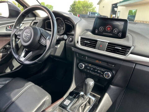 2018 Mazda MAZDA3 Touring