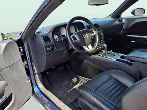 2013 Dodge Challenger SXT