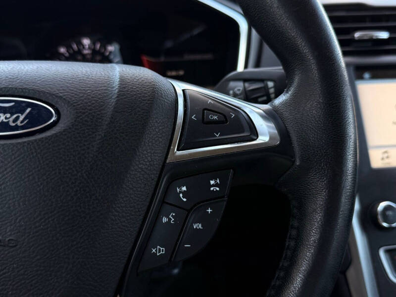 2018 Ford Fusion Hybrid SE