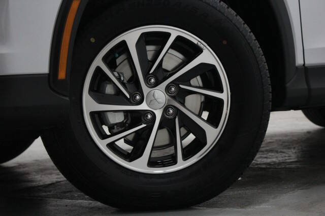2026 Mitsubishi Eclipse Cross ES