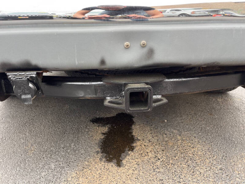 2000 Ford E-Series E-150