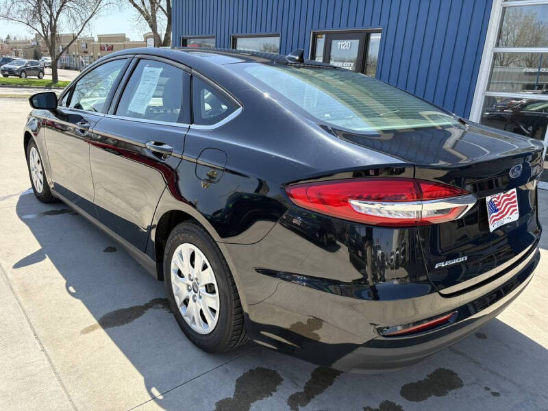 2020 Ford Fusion S