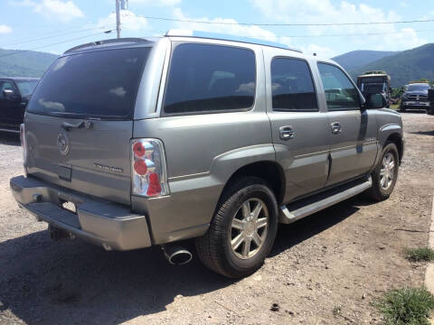 2003 Cadillac Escalade
