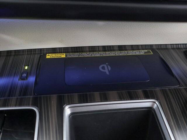 2024 Toyota Sienna Platinum 7-Passenger