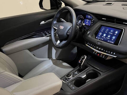 2023 Cadillac XT4 Luxury