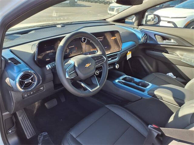 2026 Chevrolet Equinox EV LT 2