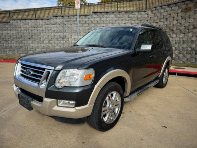 2010 Ford Explorer for sale at 10-4 AUTO GROUP LLC in Raytown, MO