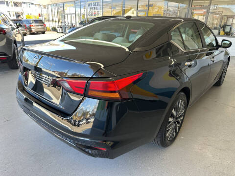 2025 Nissan Altima 2.5 SV