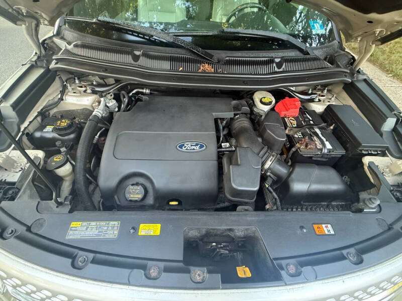 2011 Ford Explorer XLT