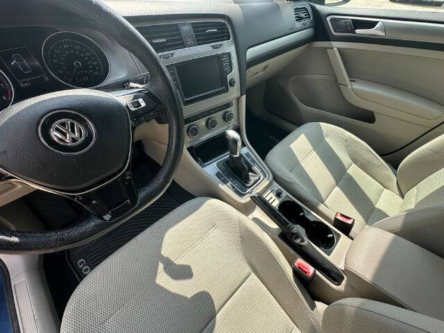 2016 Volkswagen Golf