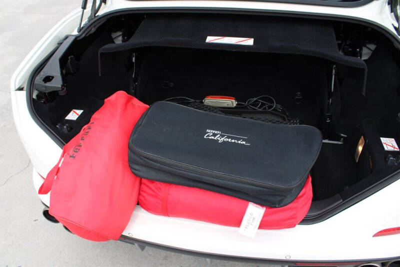 2015 Ferrari California T