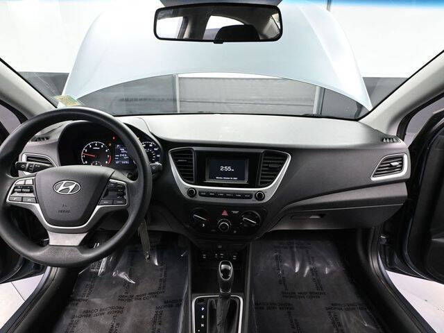 2019 Hyundai Accent SE