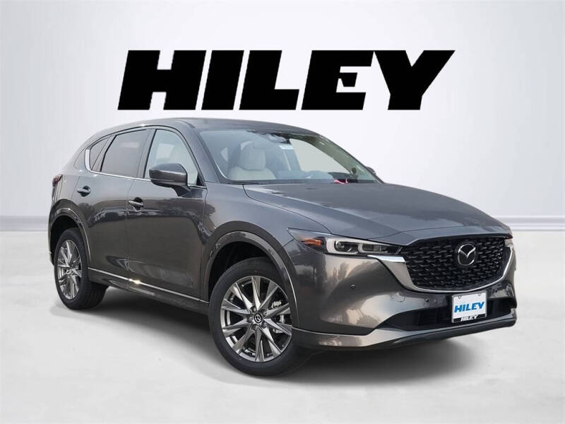 2025 Mazda CX-5 S Premium Plus package's photo