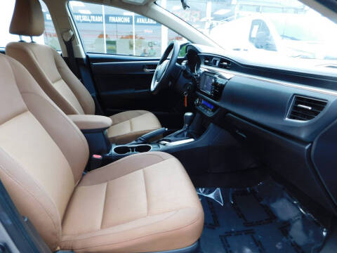 2014 Toyota Corolla LE Plus
