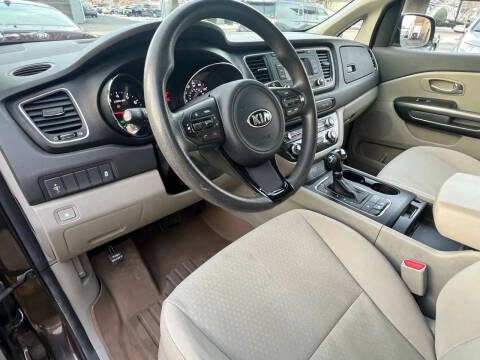 2016 Kia Sedona LX