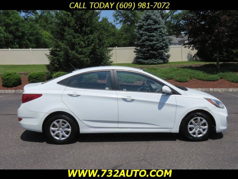 2012 Hyundai Accent GLS