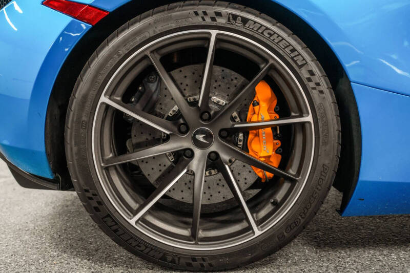 2020 McLaren 720S Spider