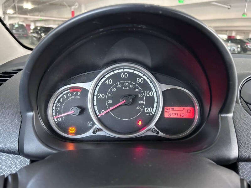 2014 Mazda MAZDA2 Sport