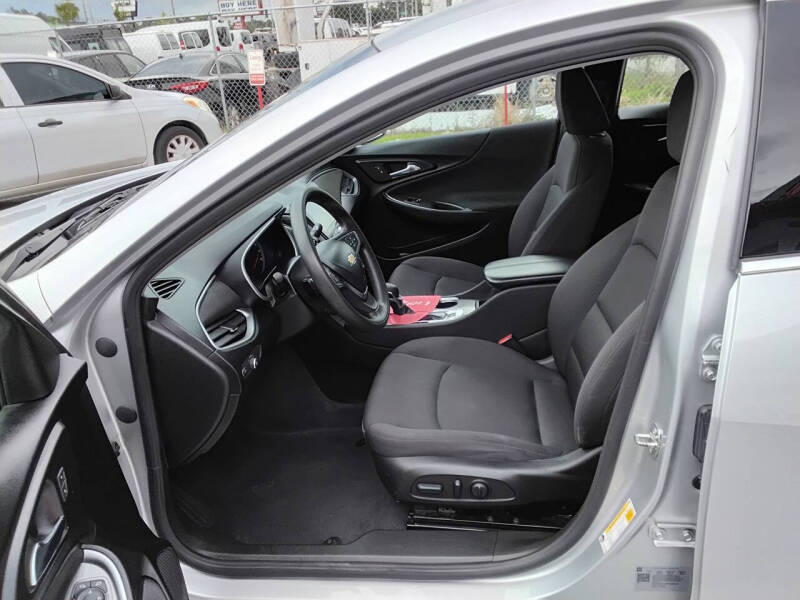 2022 Chevrolet Malibu LT