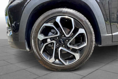 2025 Chevrolet Trax RS