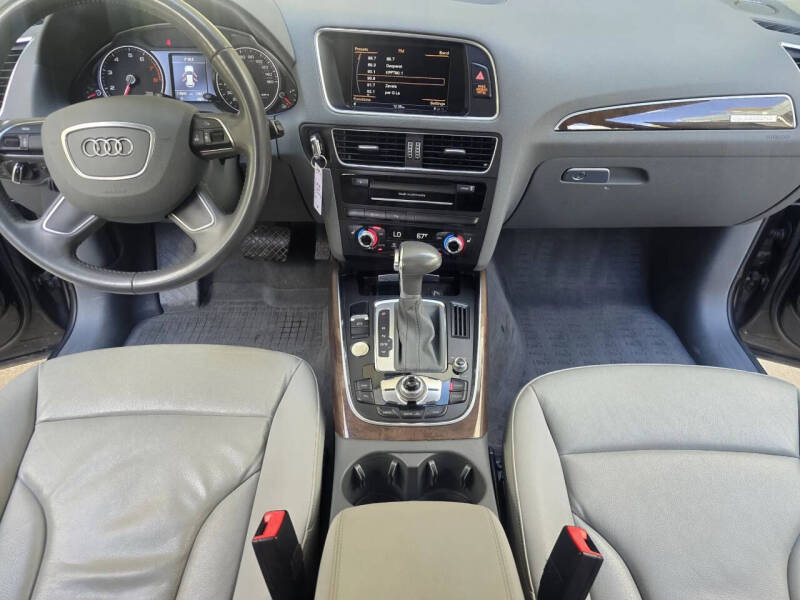 2016 Audi Q5 2.0T quattro Premium Plus