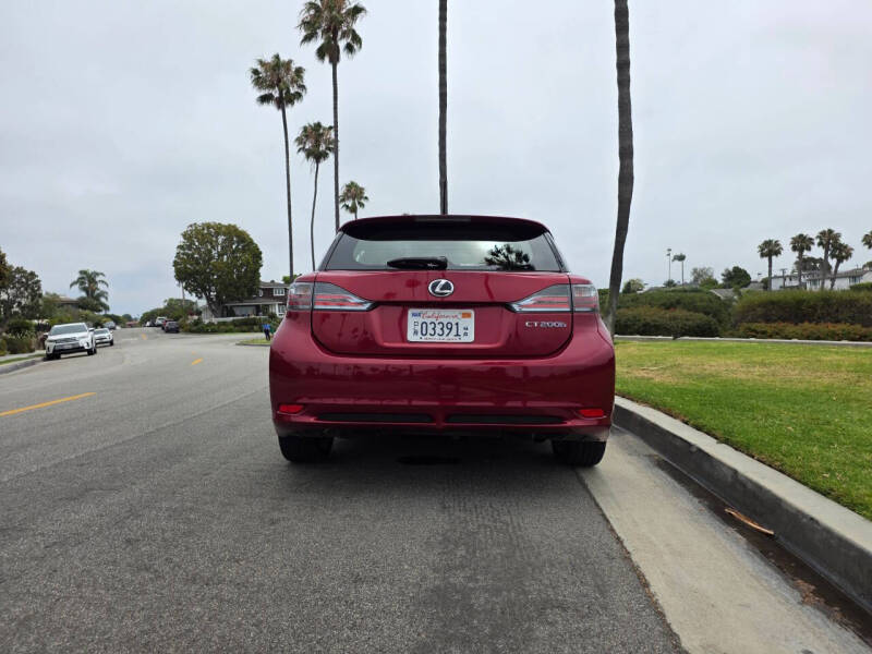 2013 Lexus CT 200h