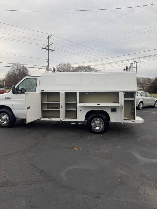 2006 Ford E-Series E-350 SD