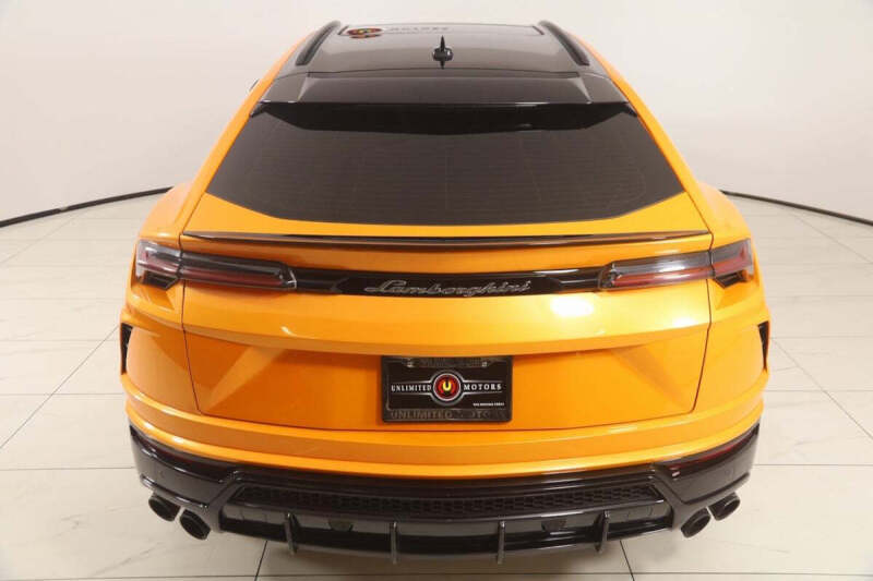 2021 Lamborghini Urus