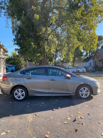 2017 Chevrolet Cruze LT Auto