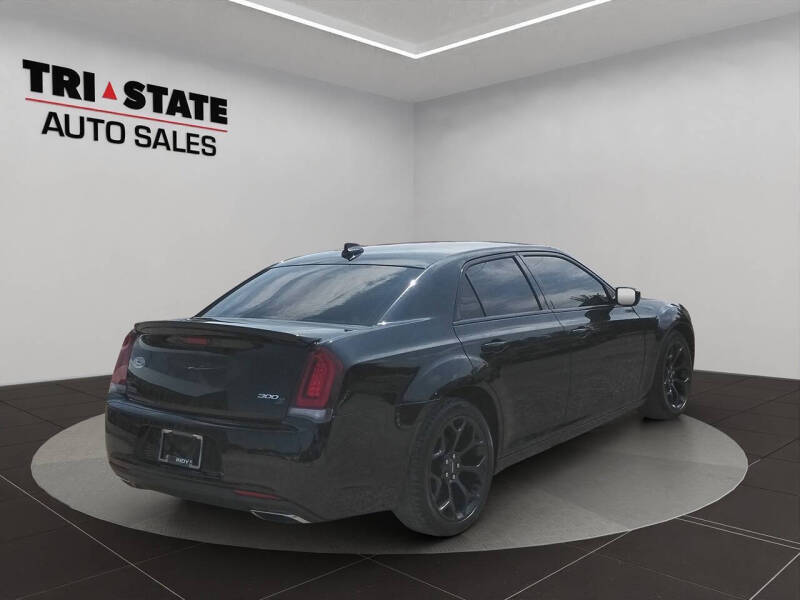 2019 Chrysler 300 S